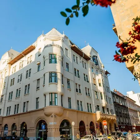 Sleep'N Budapest Central Екстер'єр фото