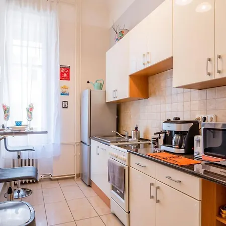 Sleep'N Budapest Central Екстер'єр фото