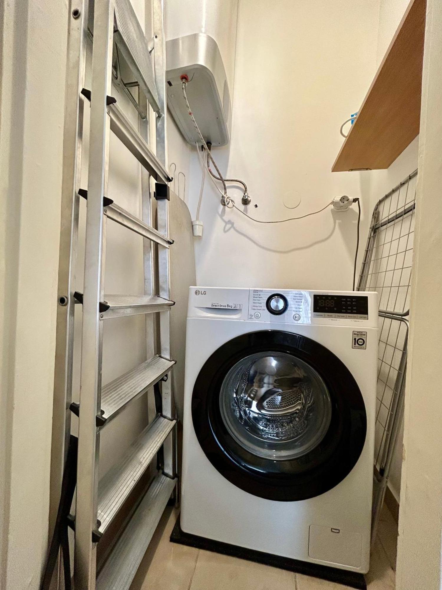 Апартаменты Sleep'N With Air Conditioner
